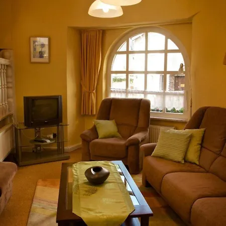 Appartement Dahlie By Interhome Ernst